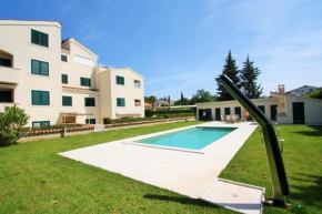 One Bedroom Apartment Bonsai with shared Pool